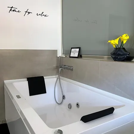 The Place Cutrofiano