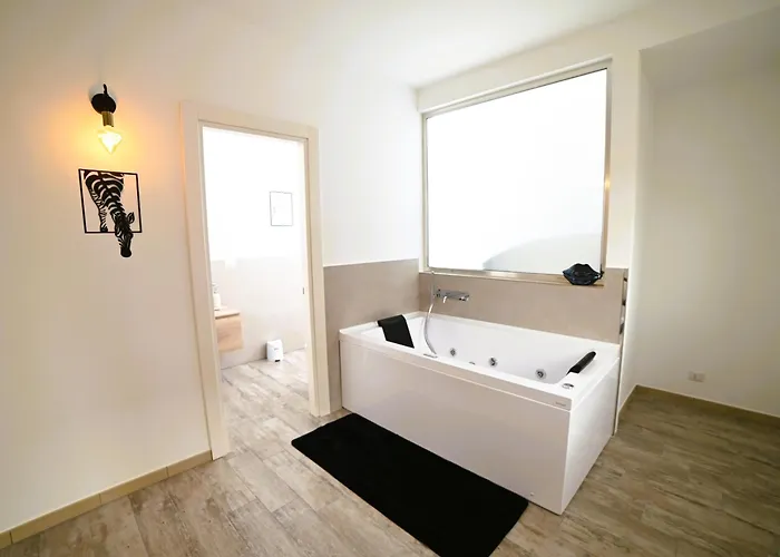 The Place Konukevi 3*